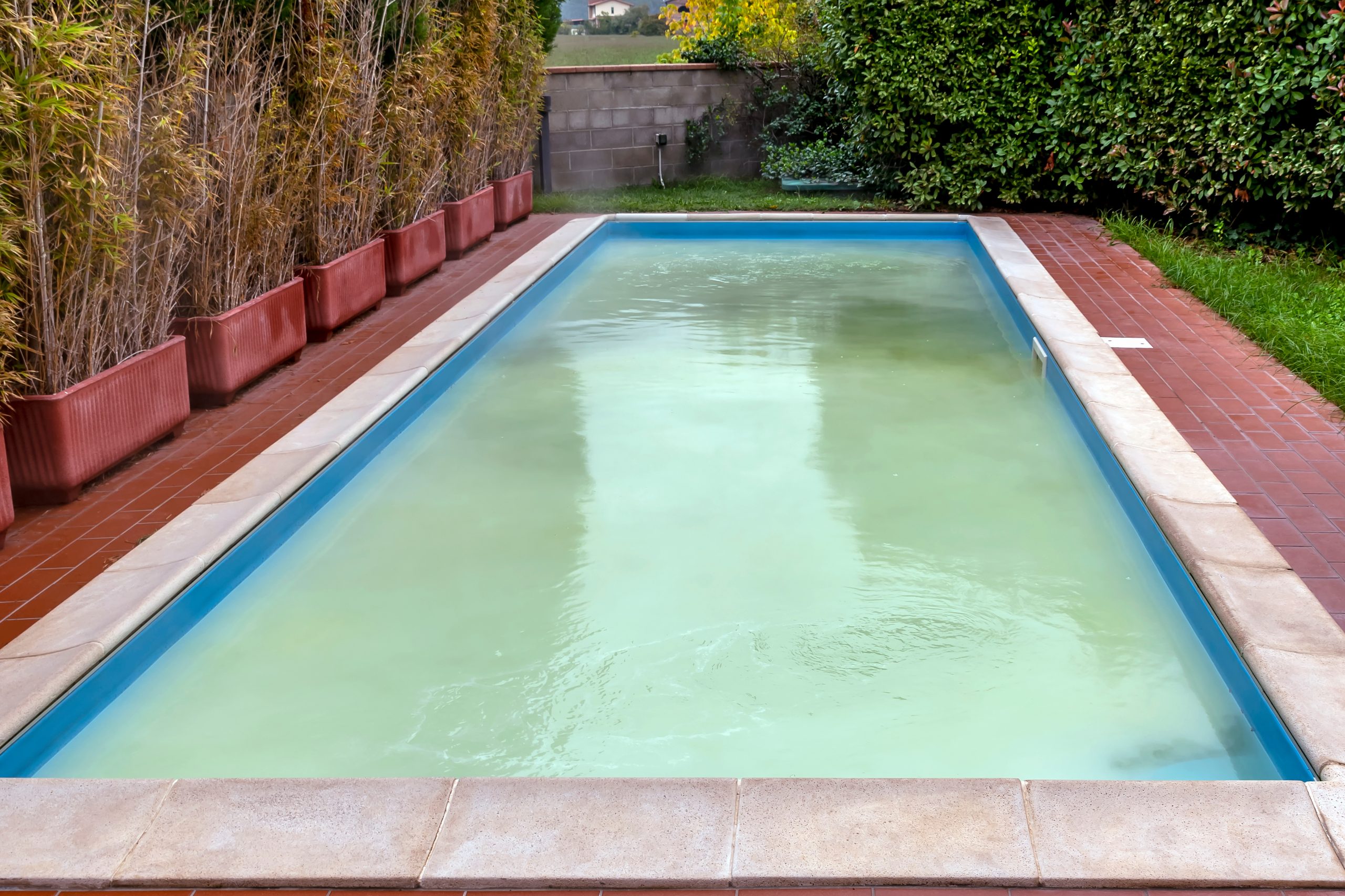 A Pool Owner’s Guide to Replacing Swimming Pool Water